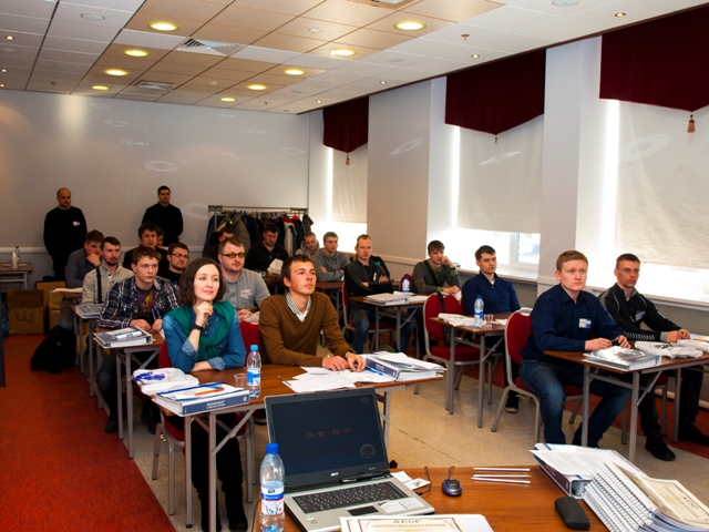 В Санкт-Петербурге 18-19-20  марта 2014  г.  прошел  тренинг по СКС Signamax&trade;